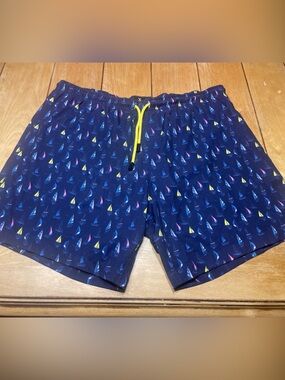 Bermies Navy Nautical Sailboat AOP Swim Trunks with Yellow Drawstring Large 6”
